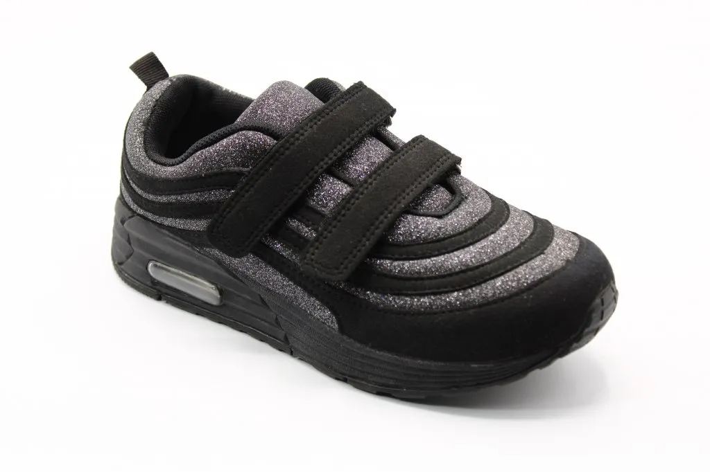 Детские весенние кроссовки черного цвета М+Д BS03-180