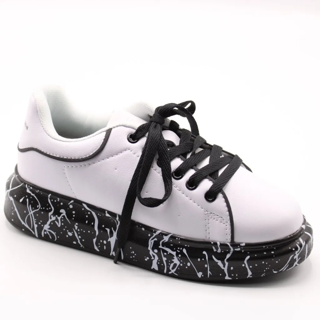 Женские весенние кроссовки белого цвета ALEXANDER MCQUEEN BS02-582