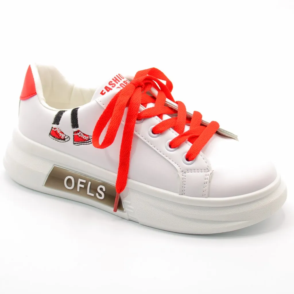 Женские весенние кроссовки белого цвета OMASKA BS02-578