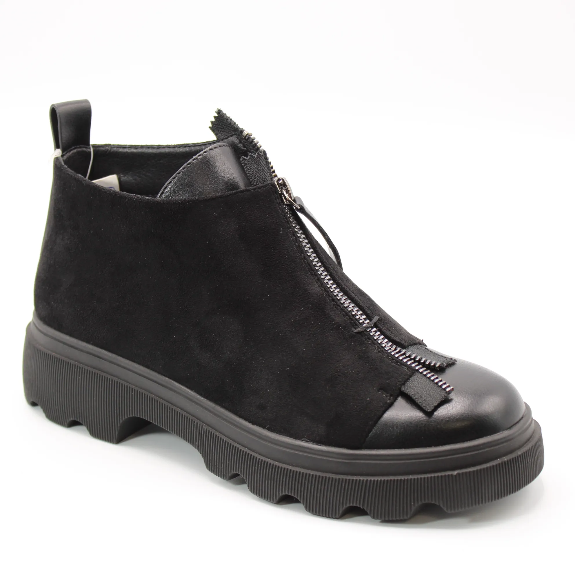 Женские весенние ботинки черного цвета ADMLIS BS01-193