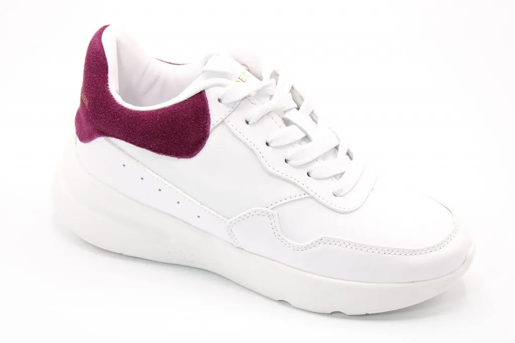 Женские весенние кроссовки белого цвета ALEXANDER MCQUEEN BS02-2206