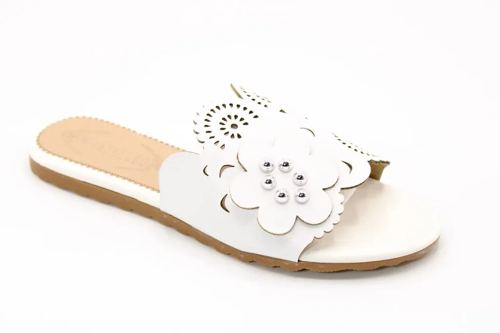 Женские летние шлепанцы белого цвета RAFFAELLO BS02-3144
