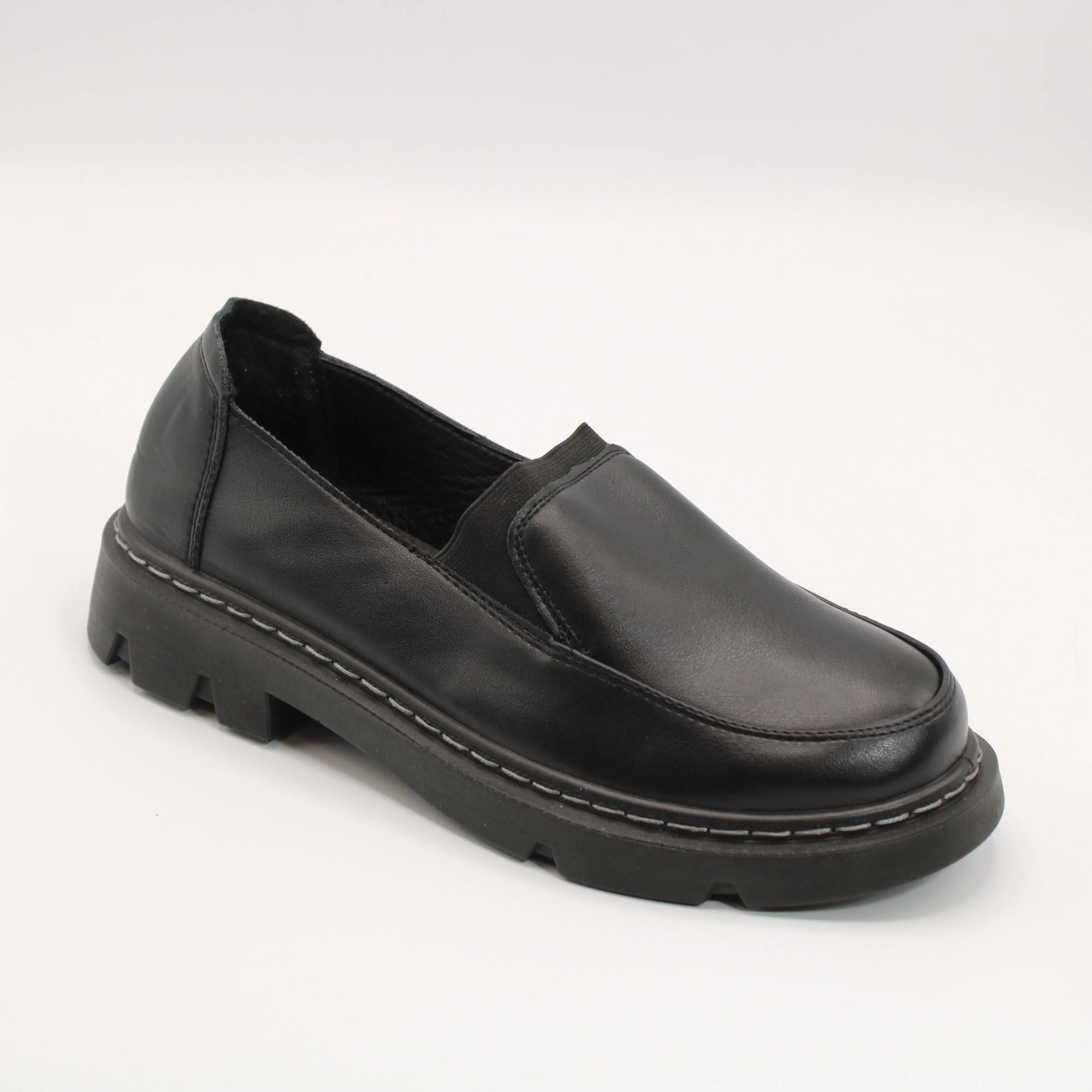 Женские туфли черного цвета MEITESI BS01-1220