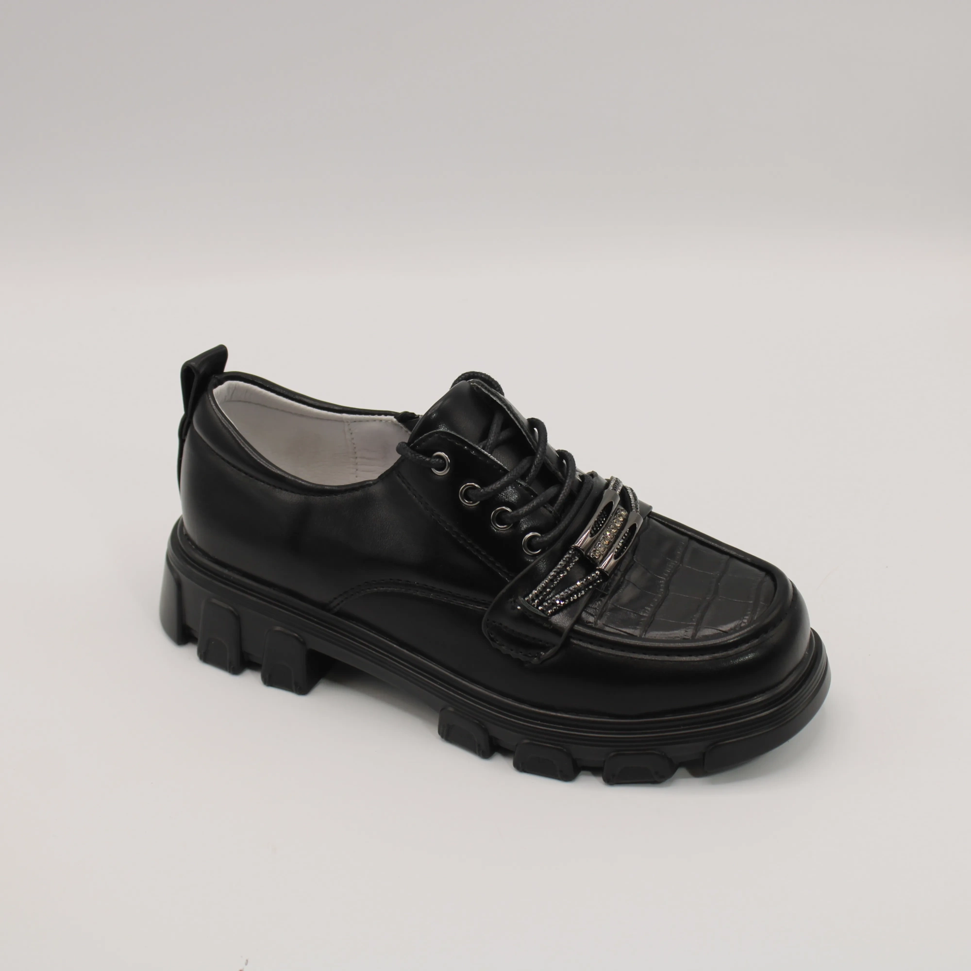 Детские туфли черного цвета YTOP BS06-1638