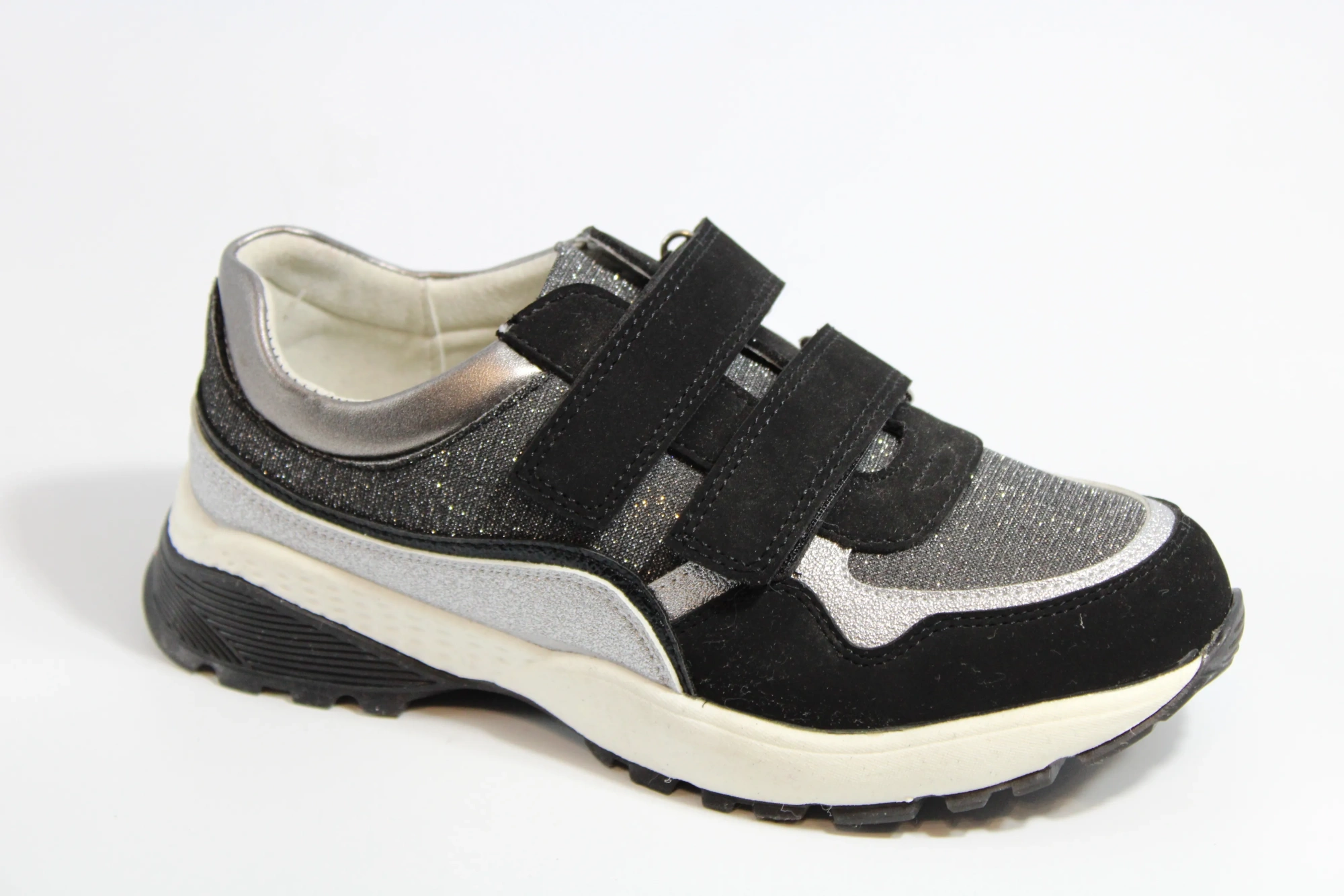 Детские весенние кроссовки серебряного цвета СКАЗКА BS05-4