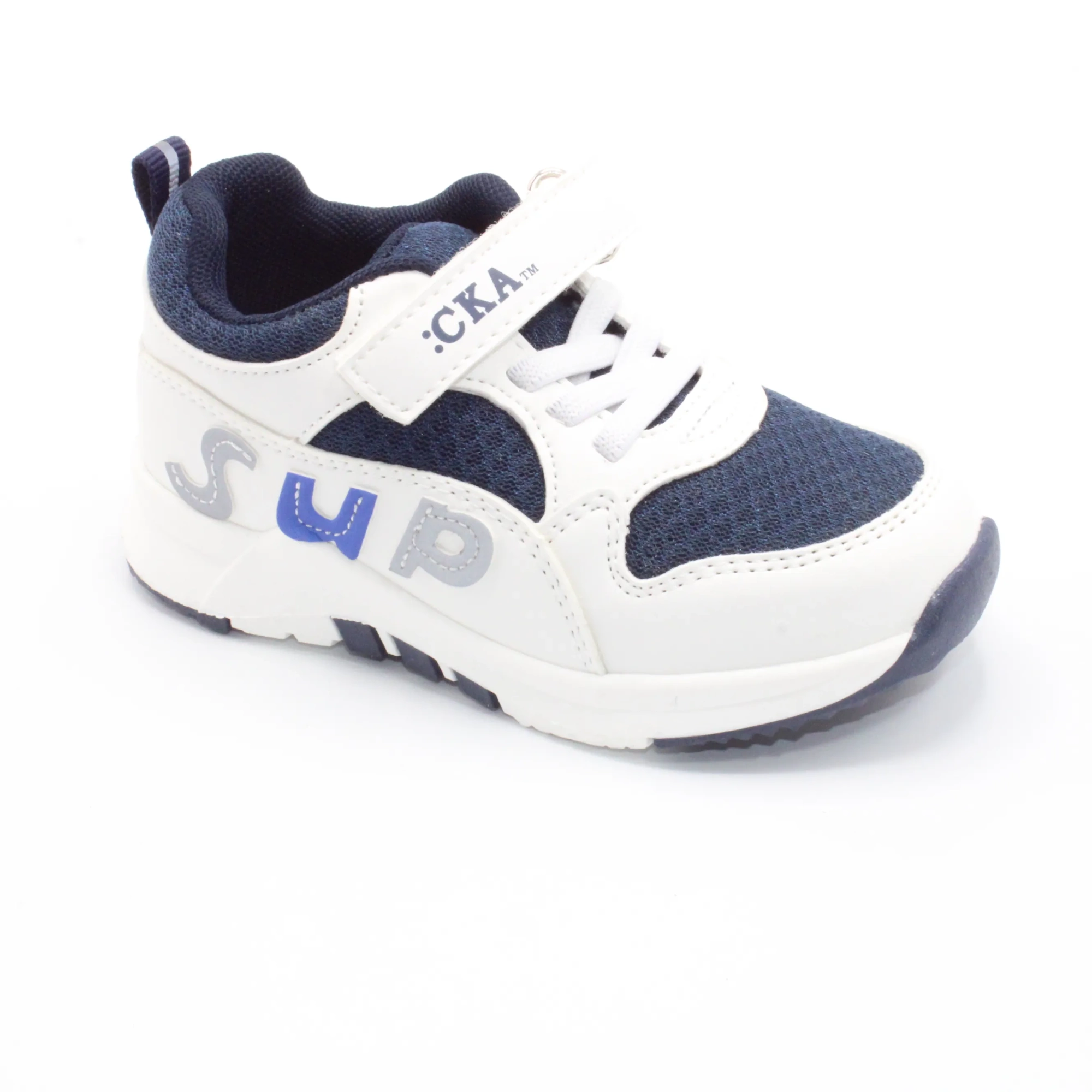 Детские весенние кроссовки цвета мультиколор СКАЗКА BS06-586