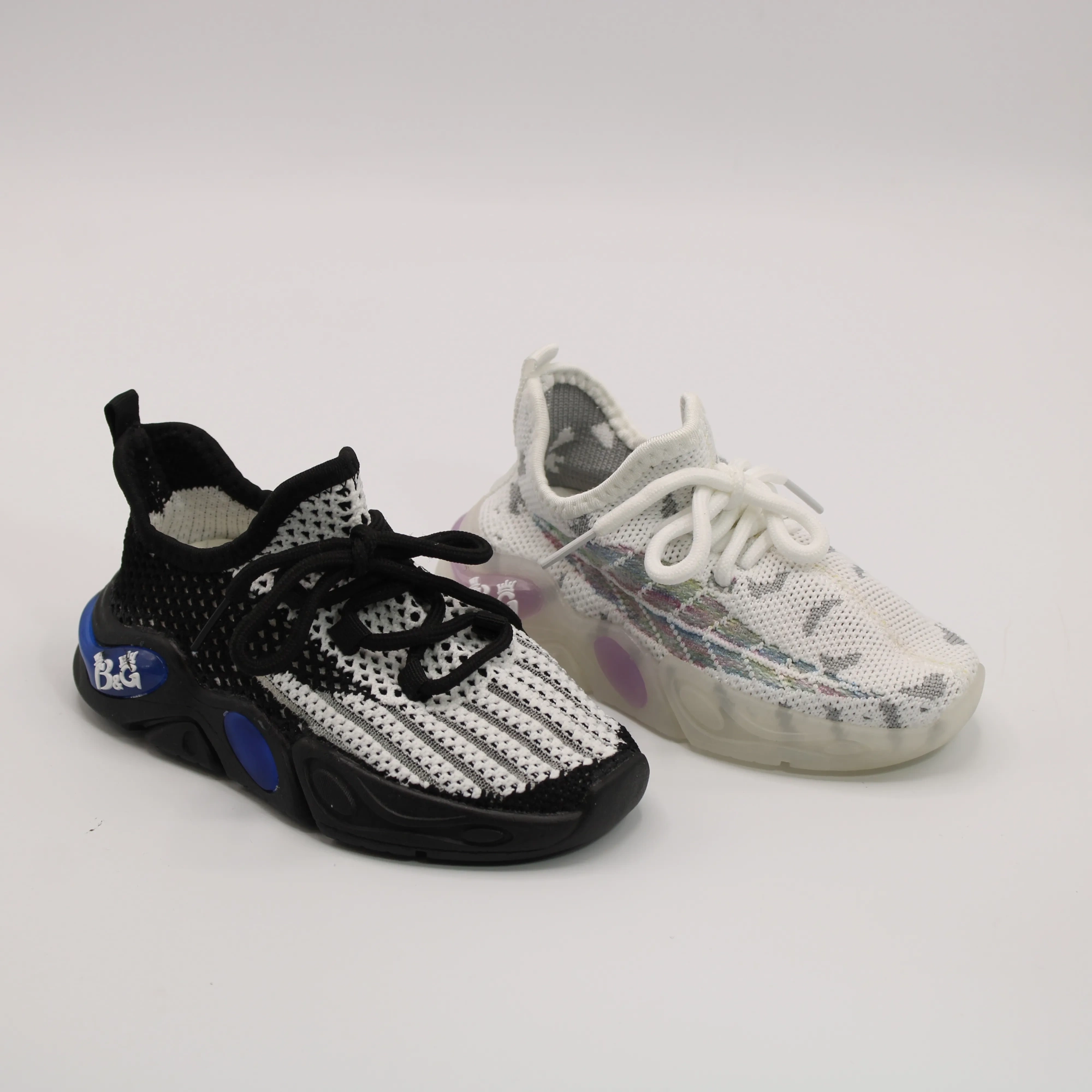 Детские кроссовки различных цветов BOYS AND GIRLS BS03-2973