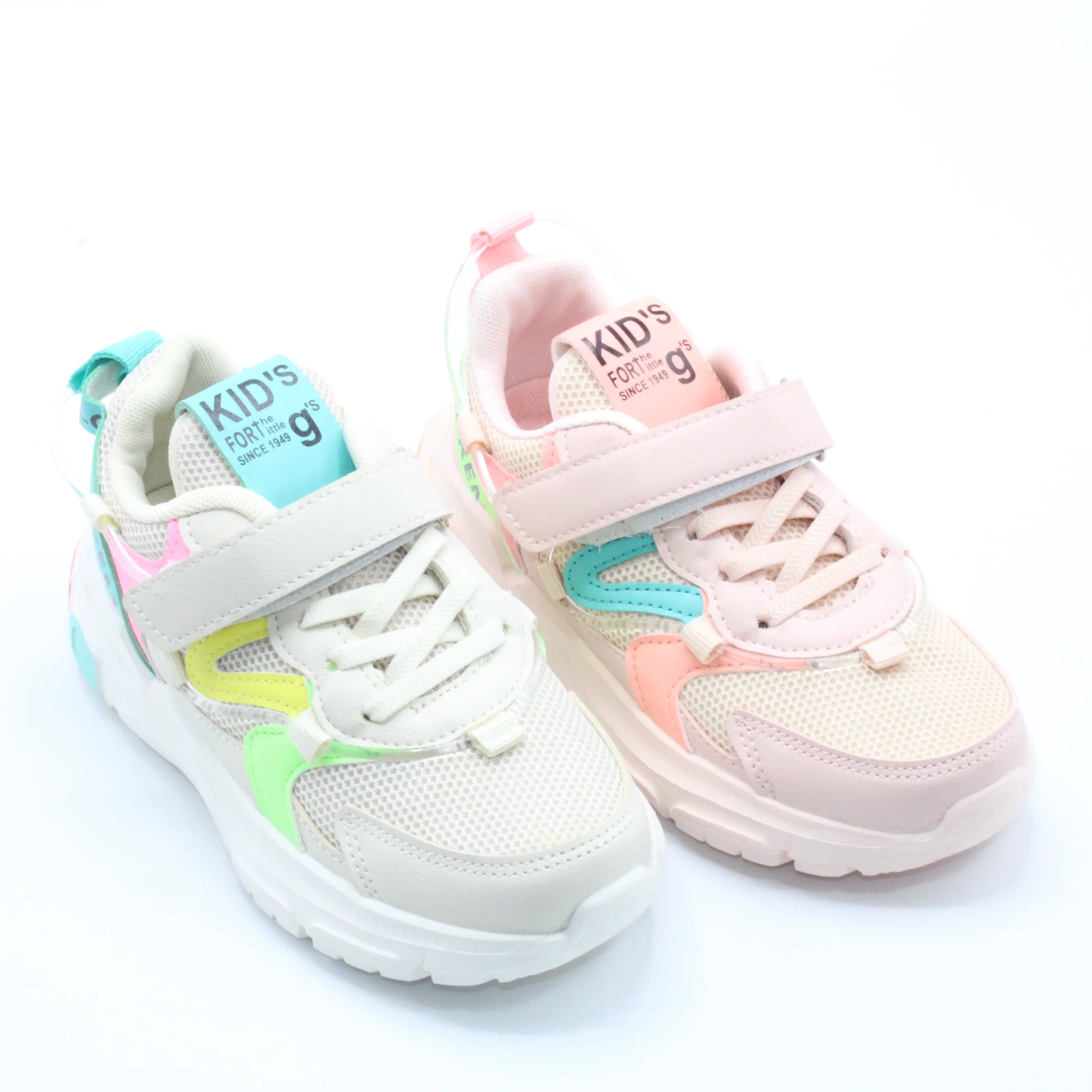 Детские весенние кроссовки цвета мультиколор B&G BS03-2537