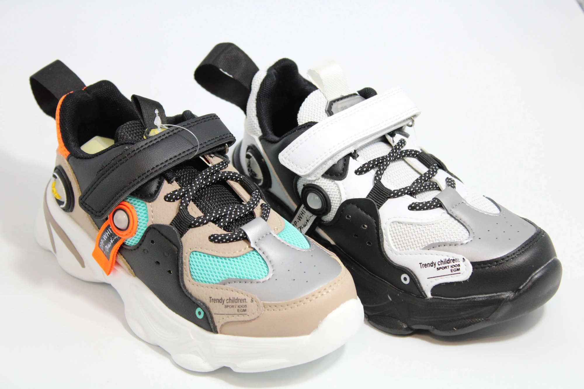 Детские весенние кроссовки различных цветов B&G BS03-2486