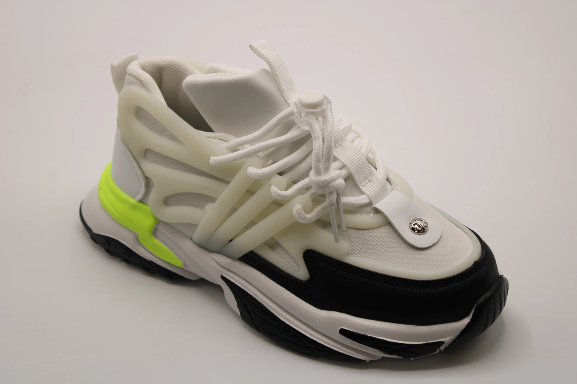 Детские кроссовки белого цвета белого цвета BAYAZI BS05-883