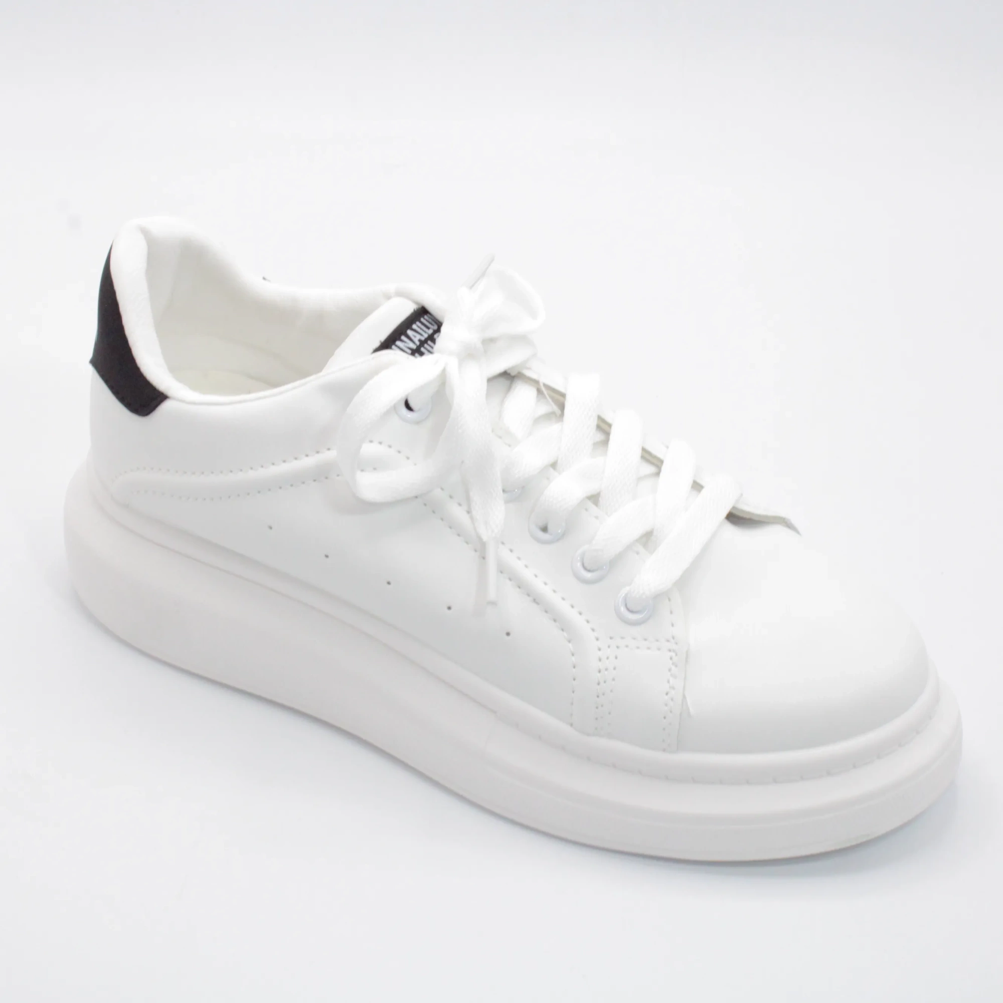 Женские кроссовки белого цвета белого цвета NIUNAILUN BS06-800