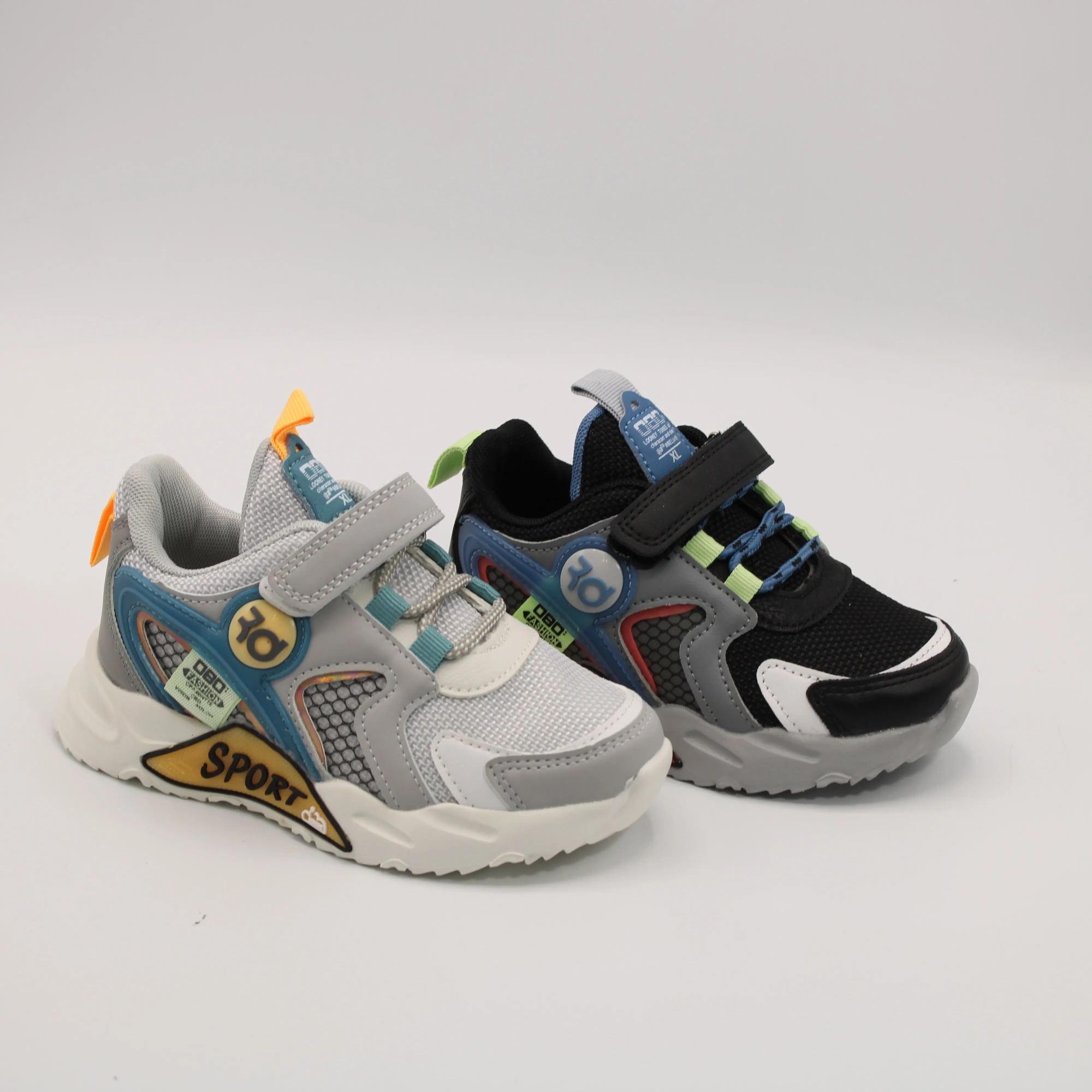 Детские кроссовки различных цветов BOYS AND GIRLS BS05-942