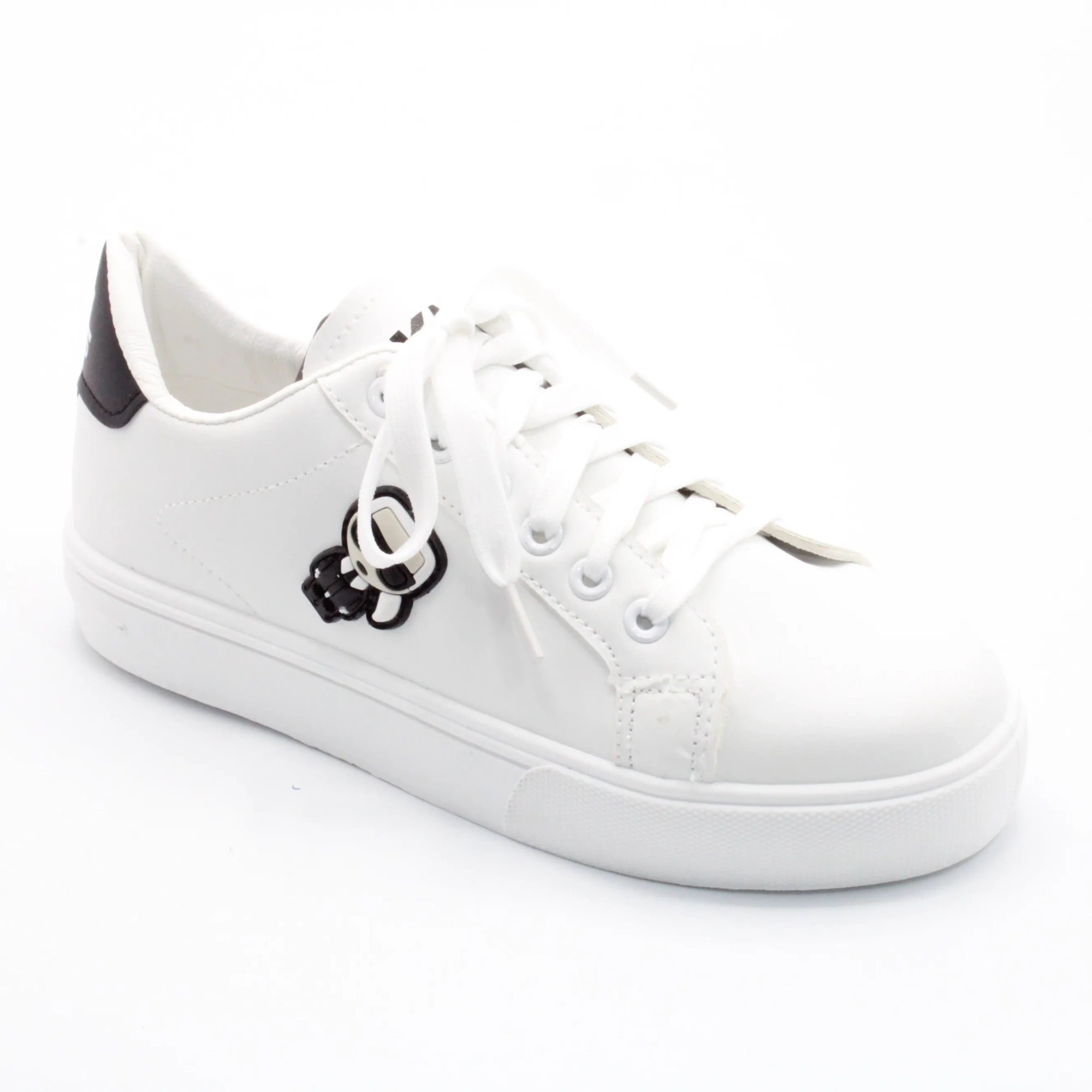 Женские весенние кроссовки белого цвета MERGE BS01-970