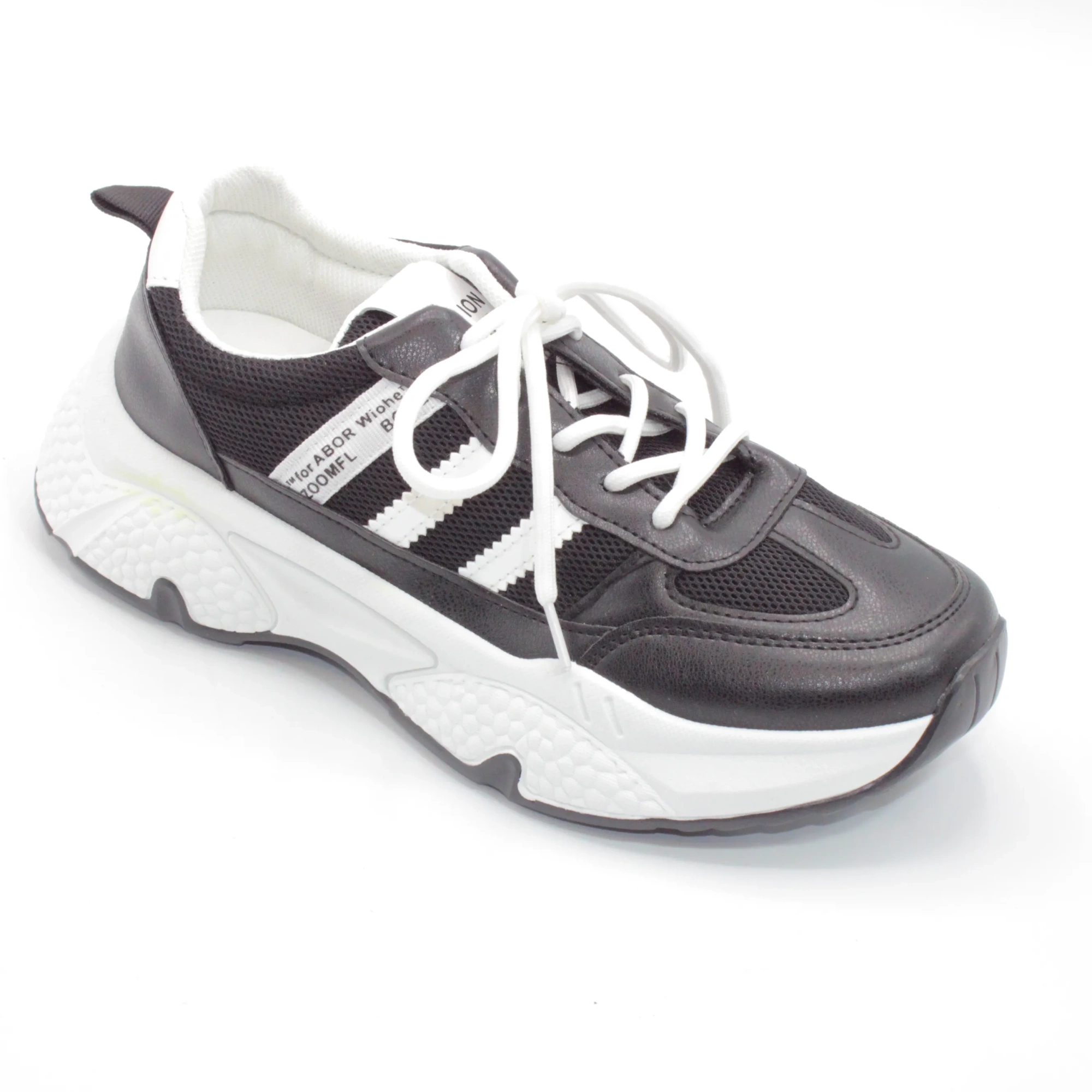 Женские кроссовки черного цвета NIUNAILUN BS02-1252