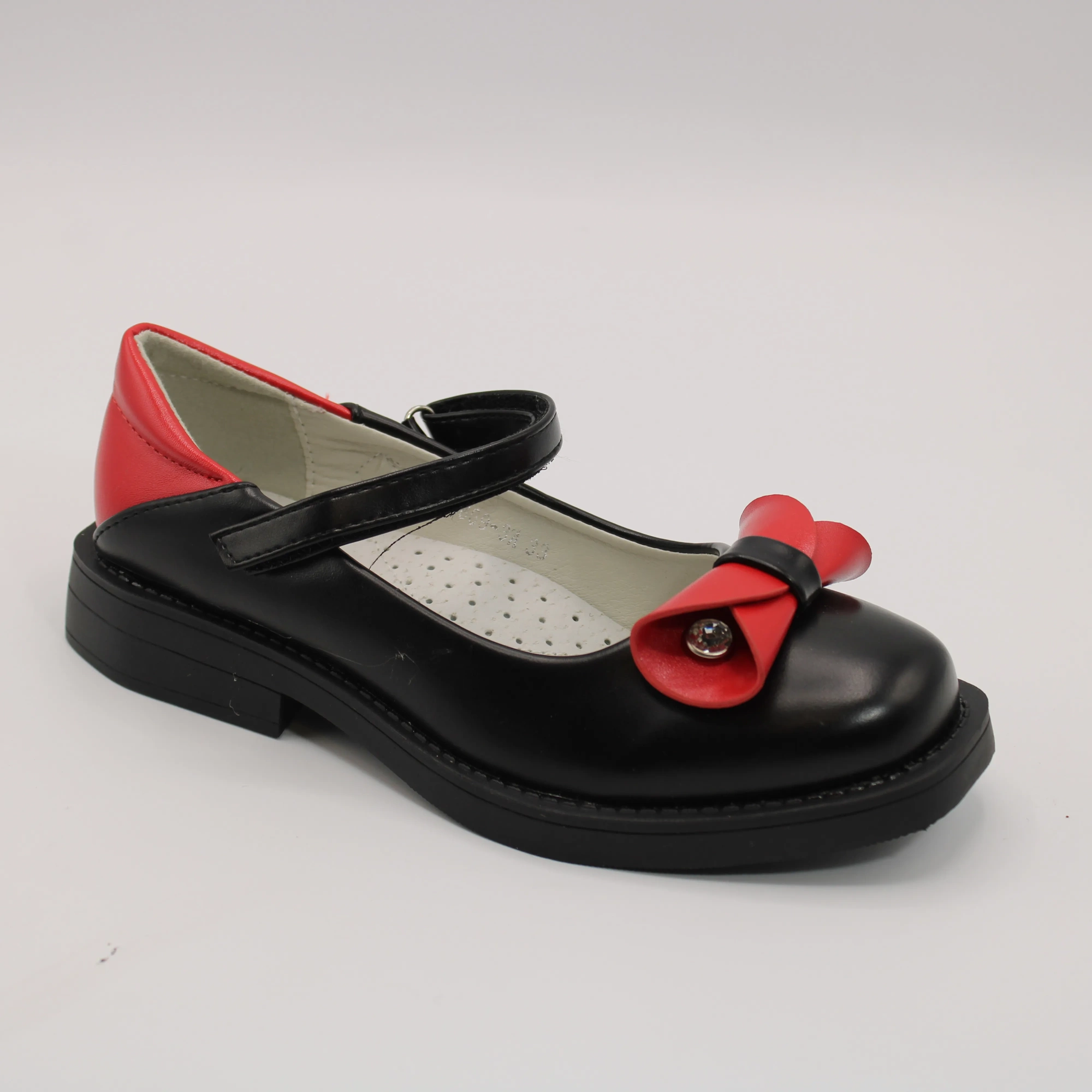 Детские туфли черного цвета BOYS AND GIRLS BS05-651