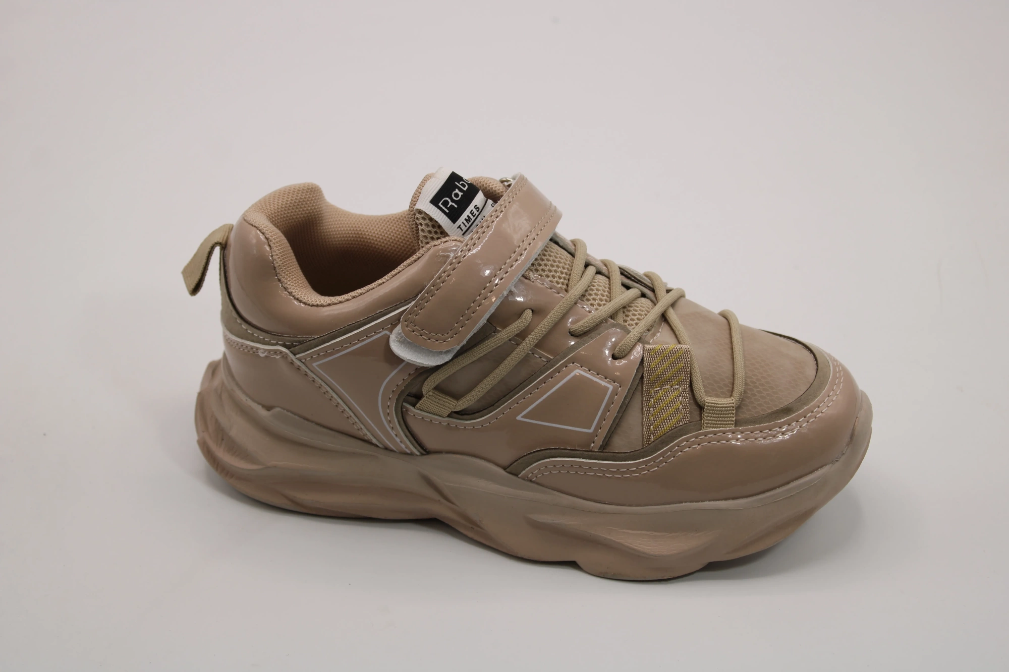 Детские кроссовки бежевого цвета JONG.GOLF BS06-1219