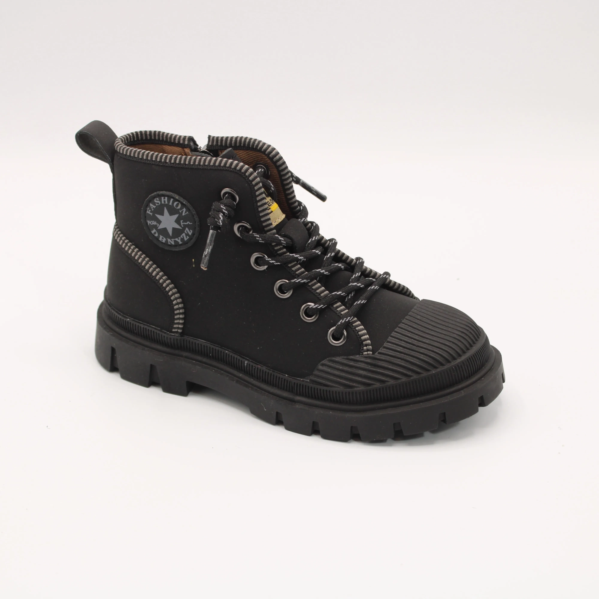 Детские ботинки черного цвета BESSKY BS05-1306