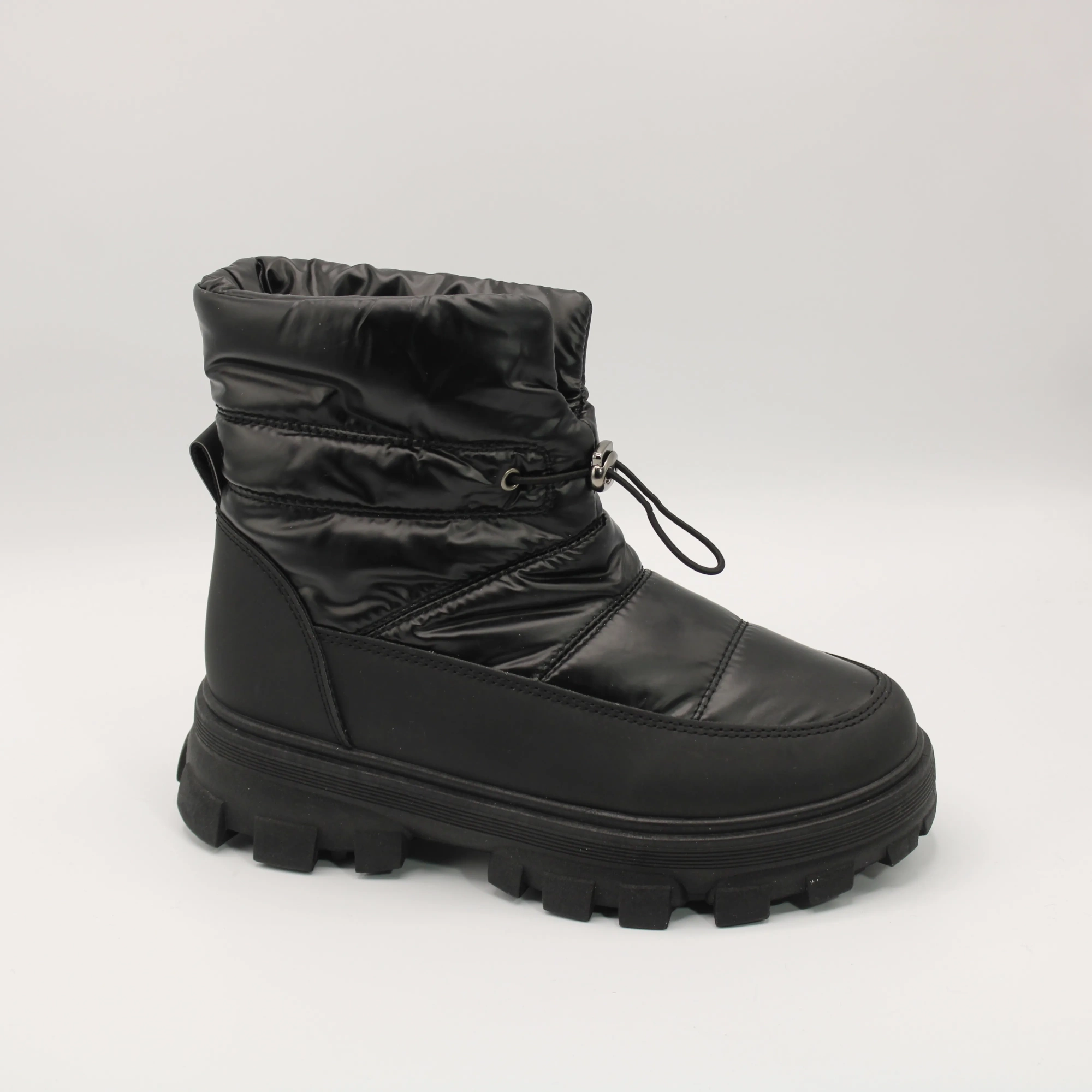 Женские сапоги черного цвета FASHION BS02-1809