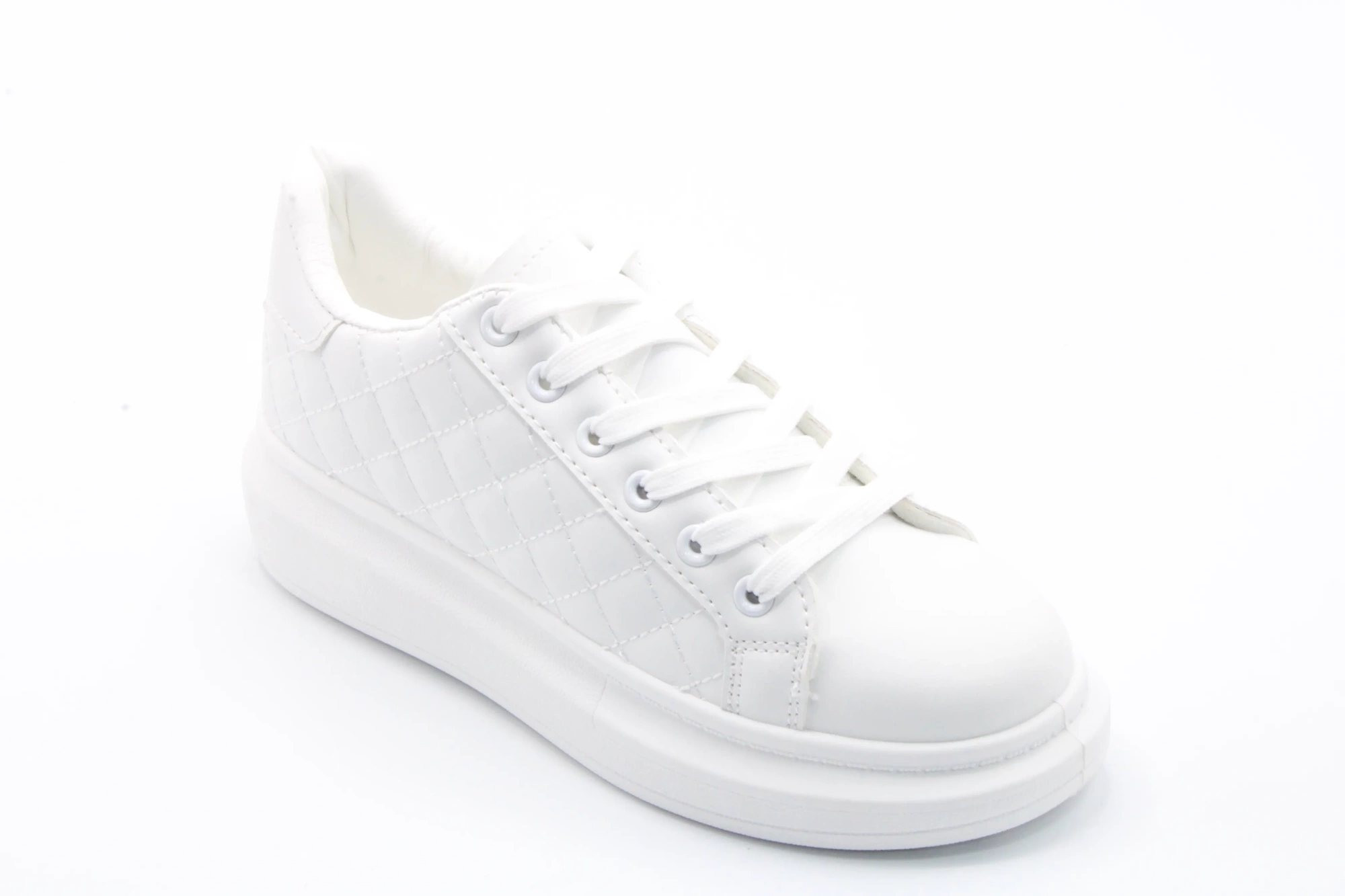 Женские весенние кроссовки белого цвета MEGER BS02-1019