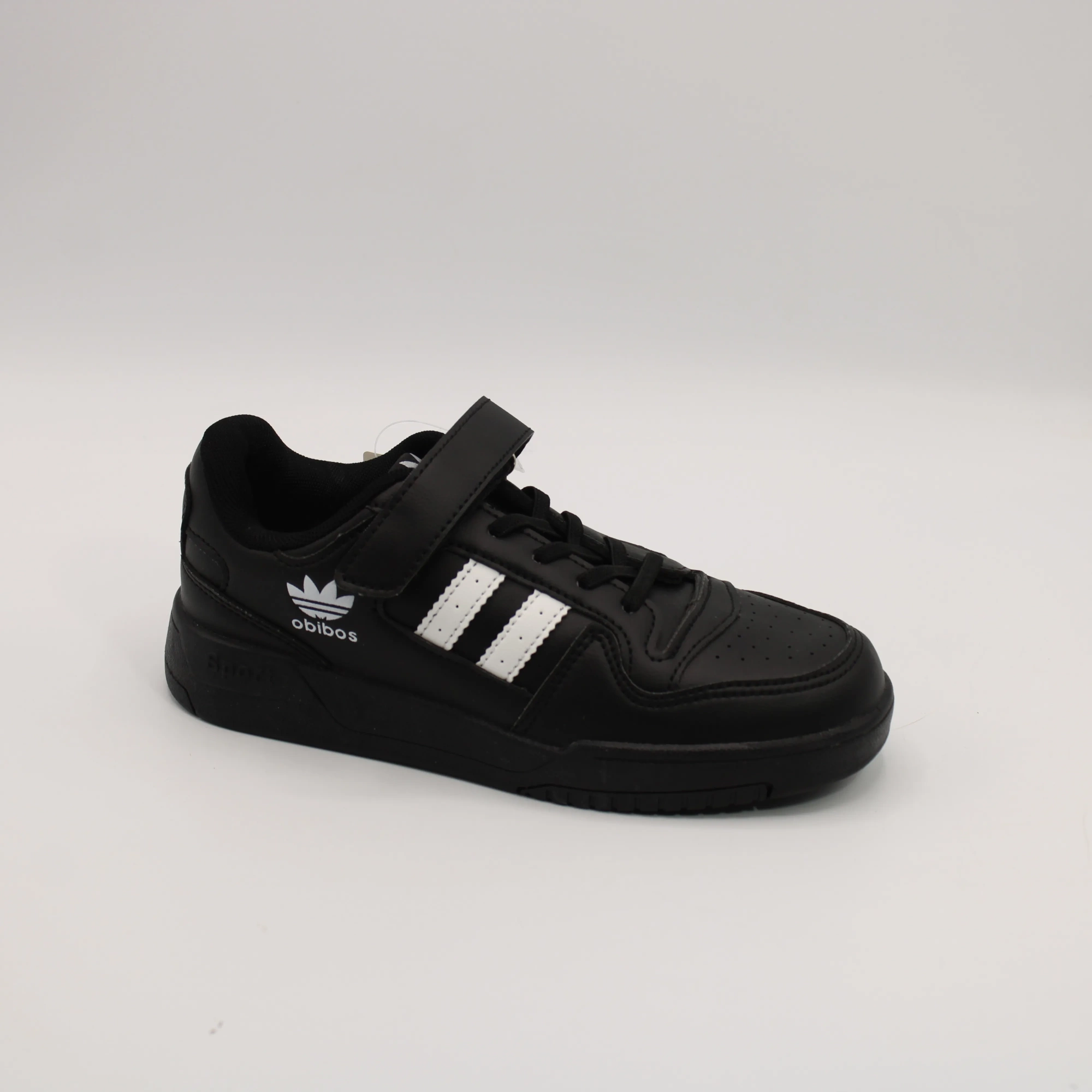 Детские кроссовки черного цвета AIR BS03-3405