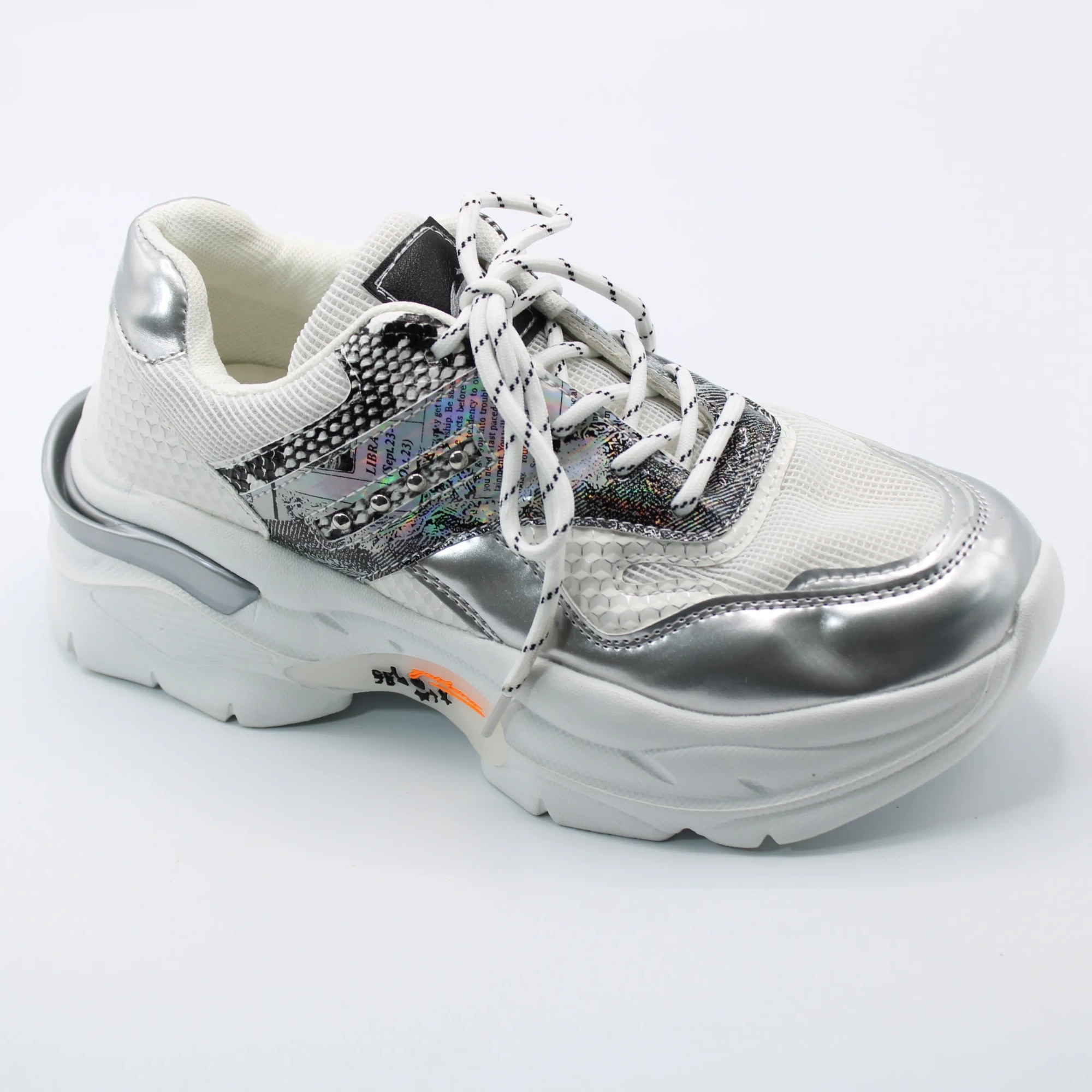 Женские летние кроссовки белого цвета EX-TIM BS02-817