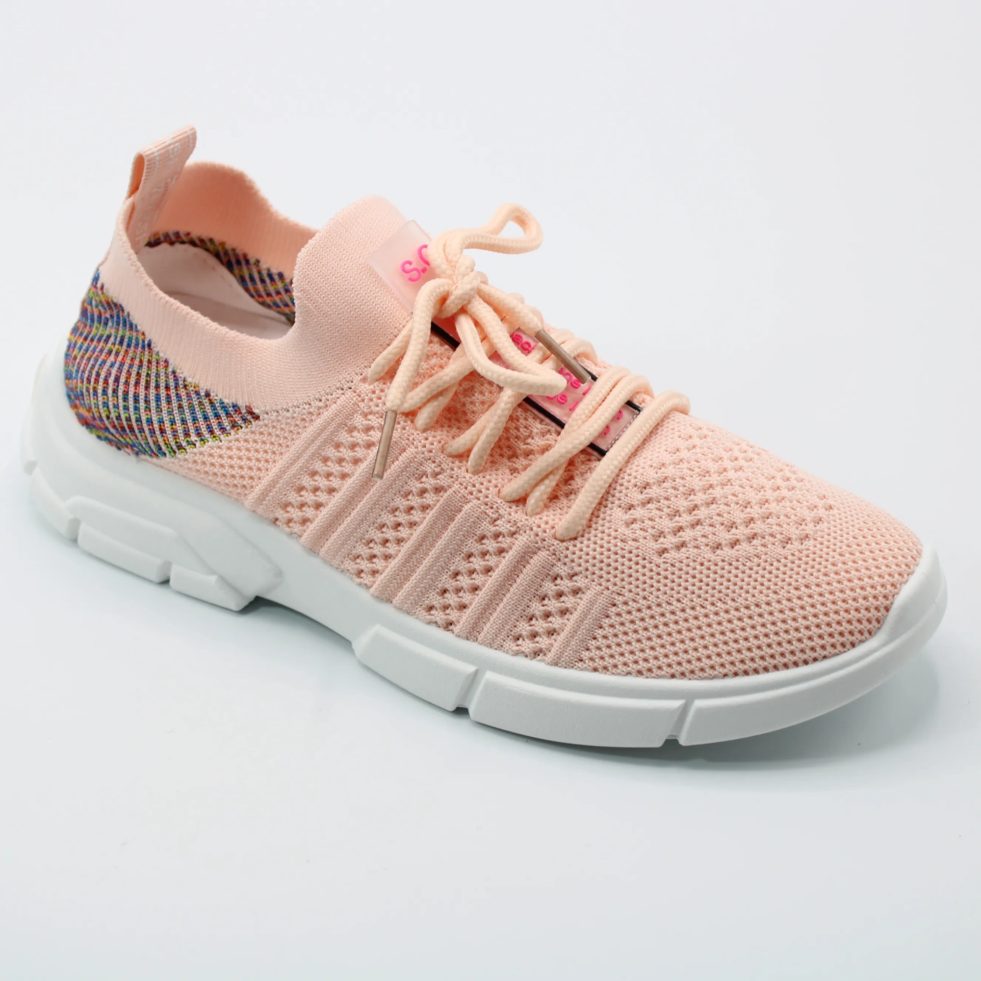 Женские весенние кроссовки розового цвета LUTA BS02-750