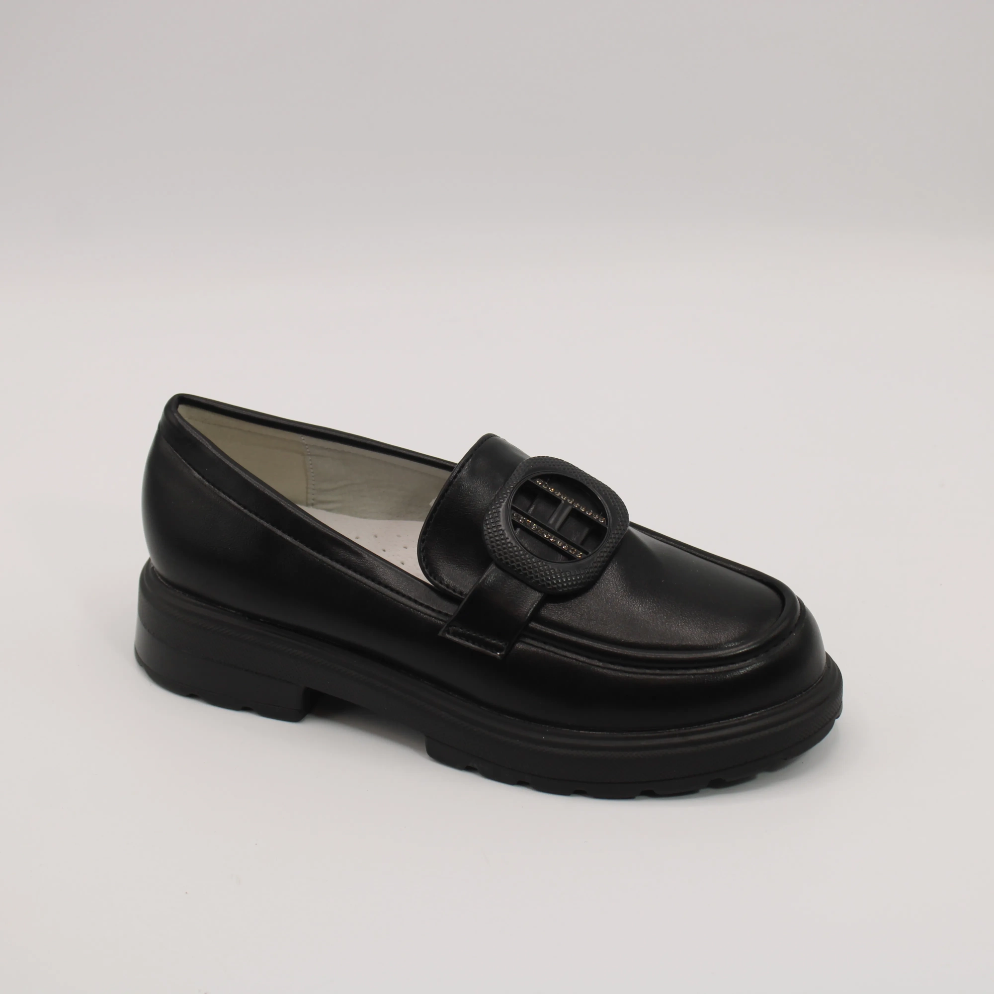 Детские туфли черного цвета YTOP BS03-3388