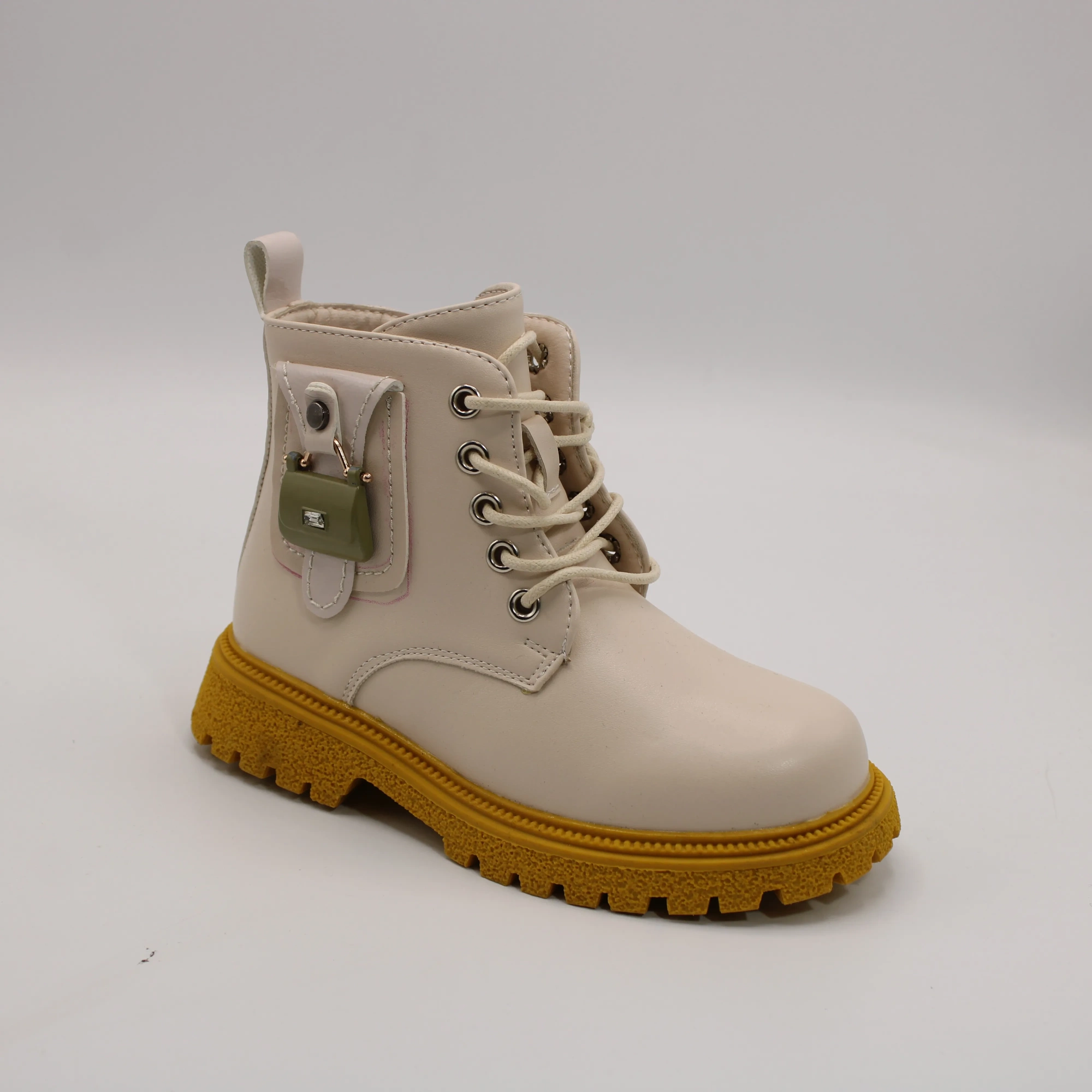 Детские ботинки бежевого цвета SLV BS06-1296